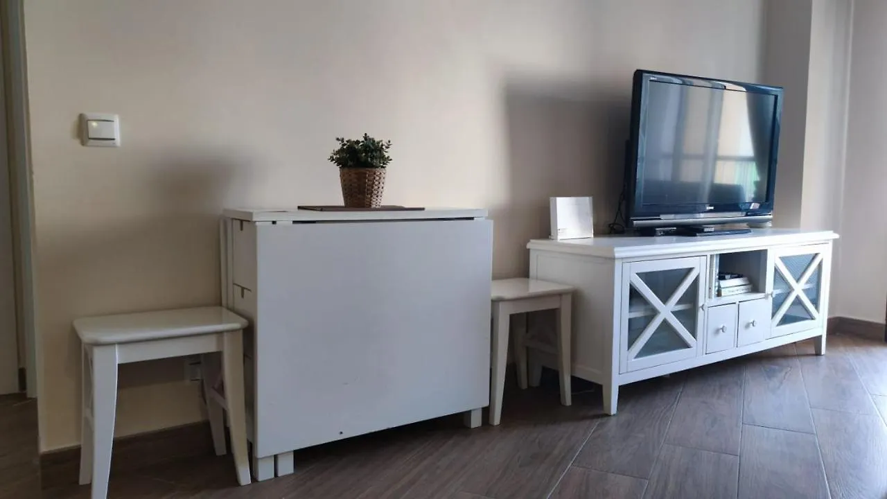 Coqueto Apartamento En Puerto Marina Con Piscina بينالماذينا 0*,  إسبانيا