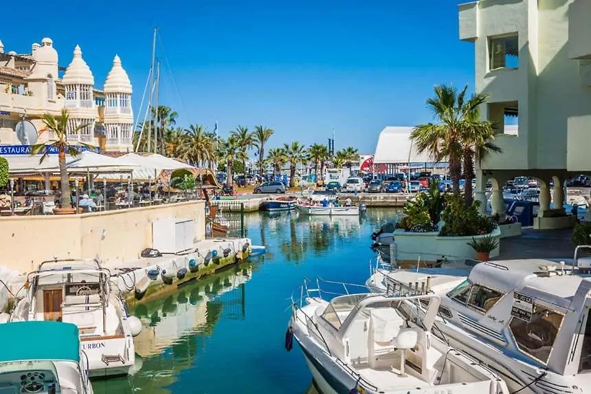 Coqueto Apartamento En Puerto Marina Con Piscina Benalmadena Apartment
